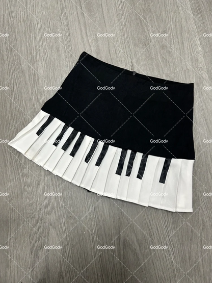 Spring Black White Spliced Women Short Skirt 2025 Y2k Slim Design Harajuku Mini Skirt Female Empire Korea Style Chic Piano Skirt